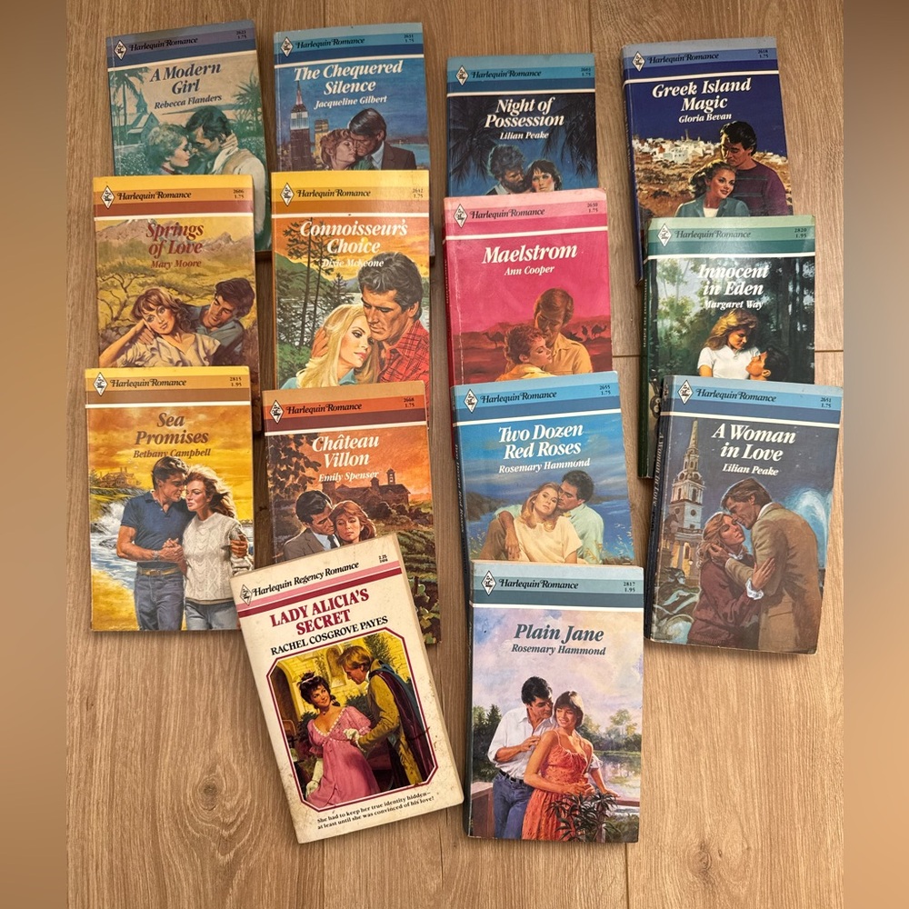 Vintage 1970s Harlequin Romance Books Lot Of 14